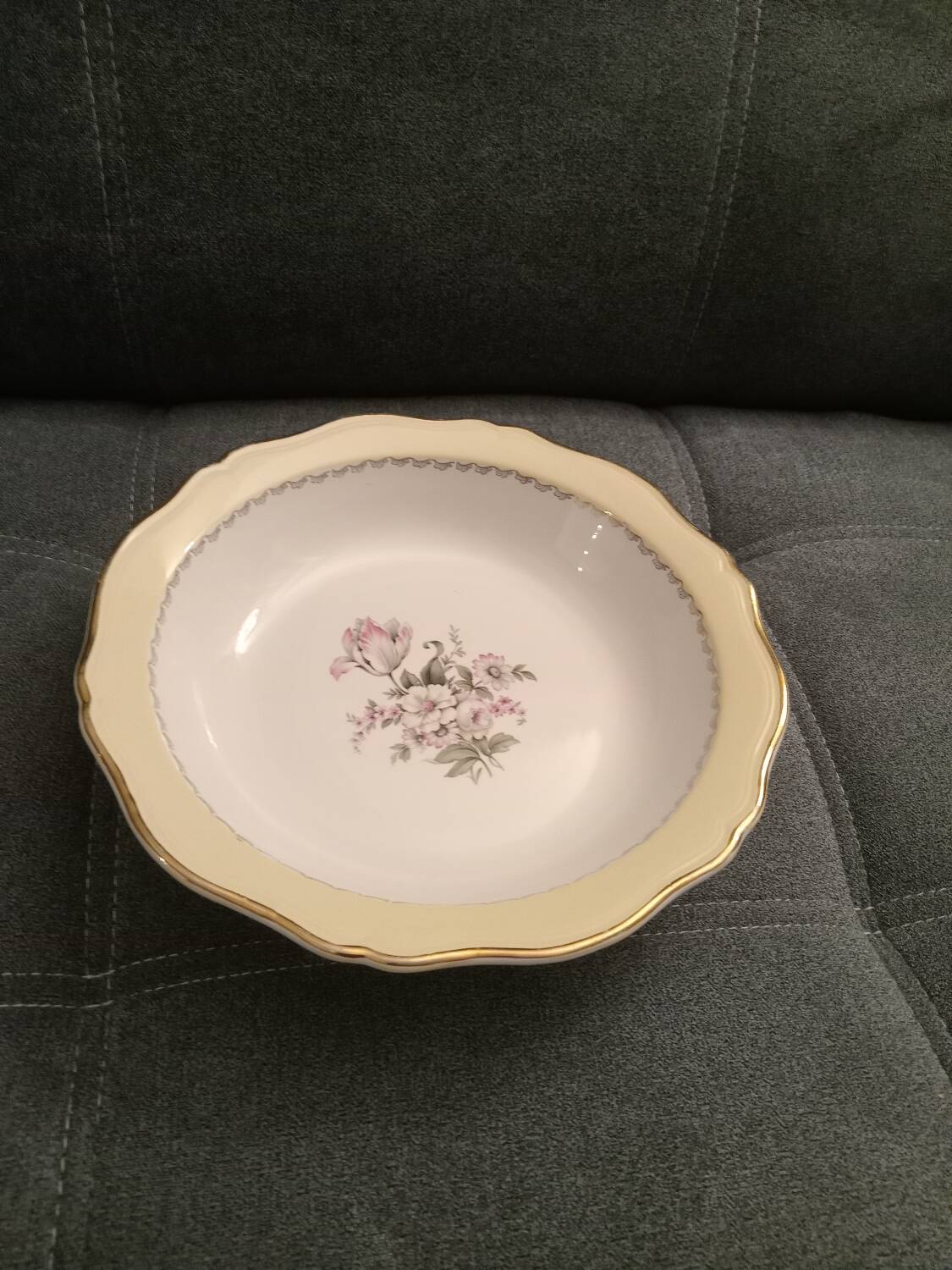 Grand plat creux L Amandinoise vintage