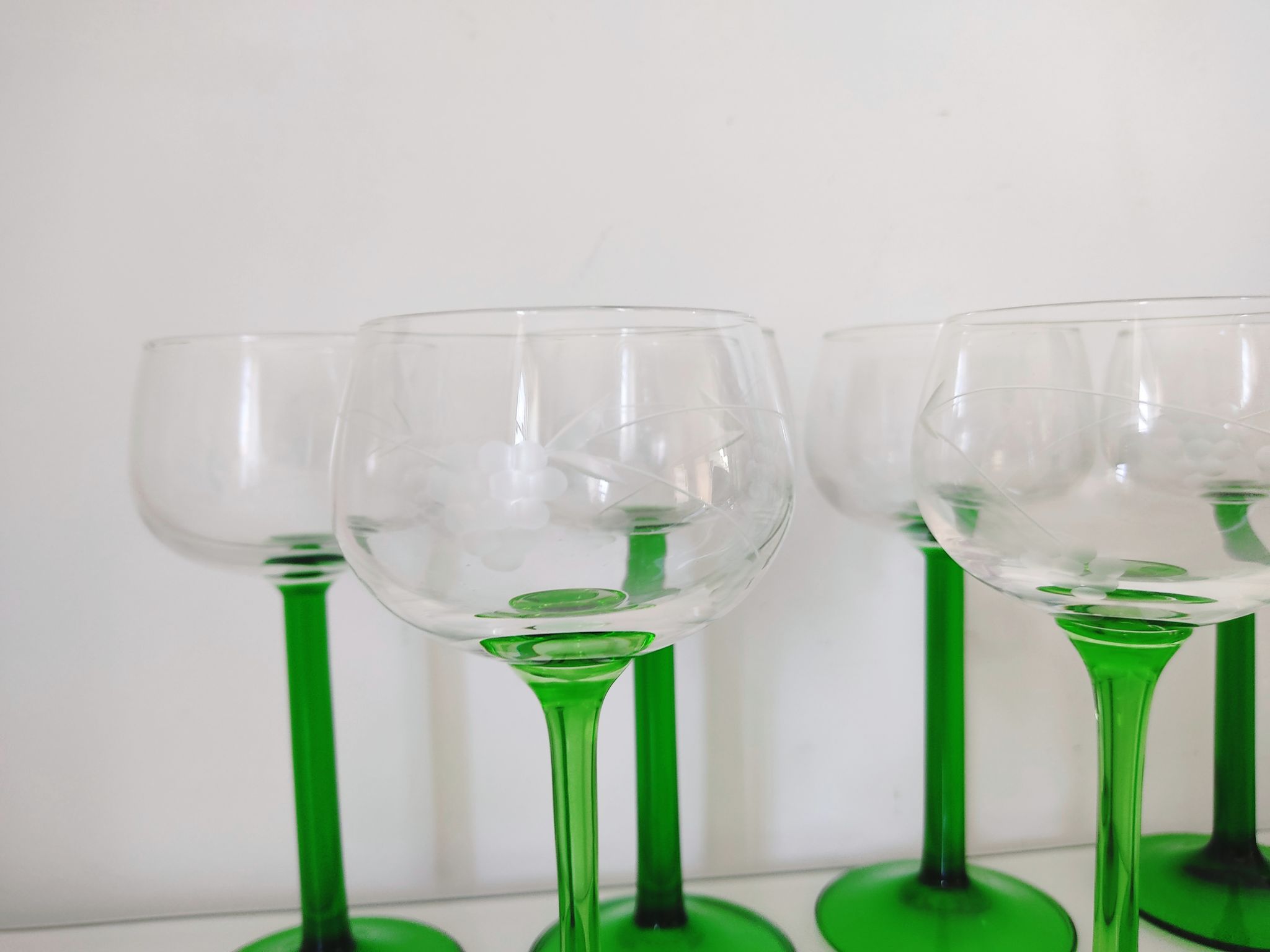Set de 8 verres à vin cristal La Rochère et verre