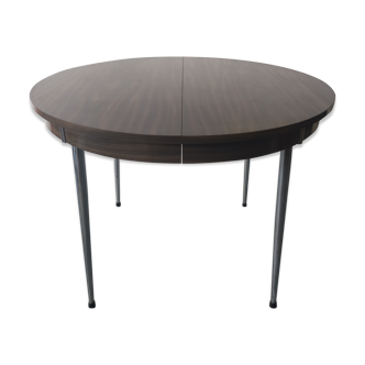 Extendable vintage roundtable