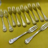 Set of 12 silver-plated dessert forks