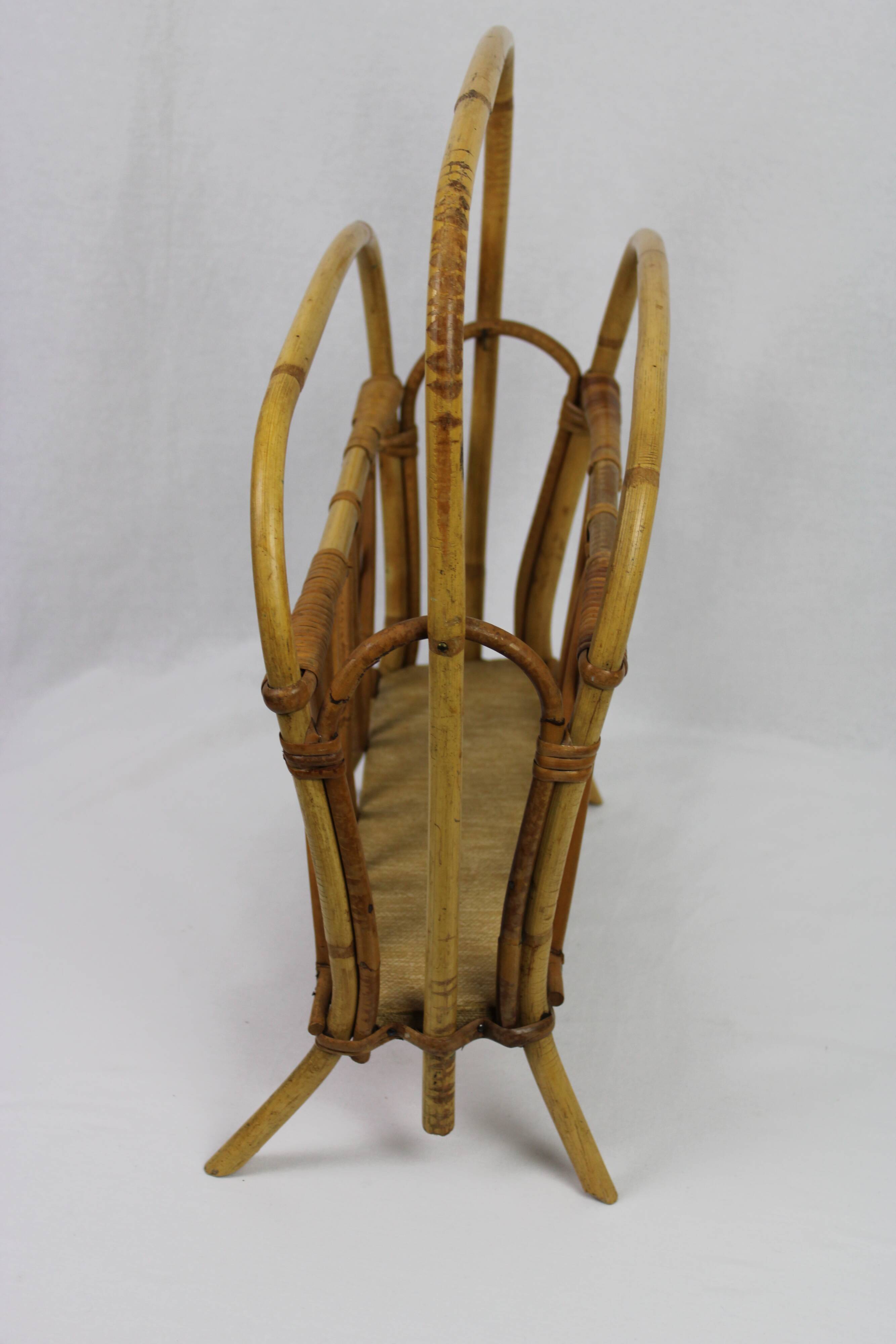 Rattan magazine holder