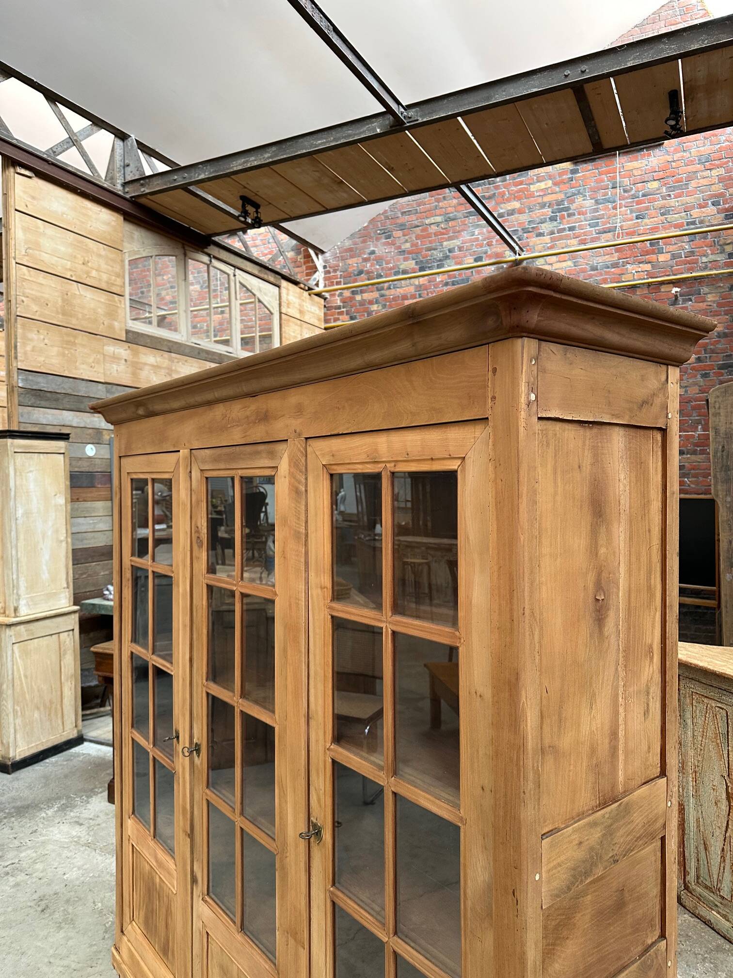Bibliothèque XIXème en merisier