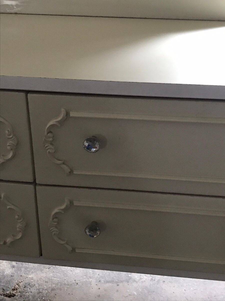 Mid-Century silver dressing table in glass and paint, central oval mirror, 1950s.