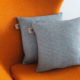 Coussin laine pied de poule graphique