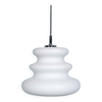 Opaline glass suspension from the space age, organic-shaped pendant.