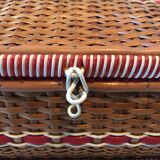 Vintage wicker and "scoubidou" box