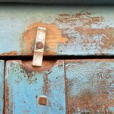 Ancien vaisselier Art déco en teck birman
