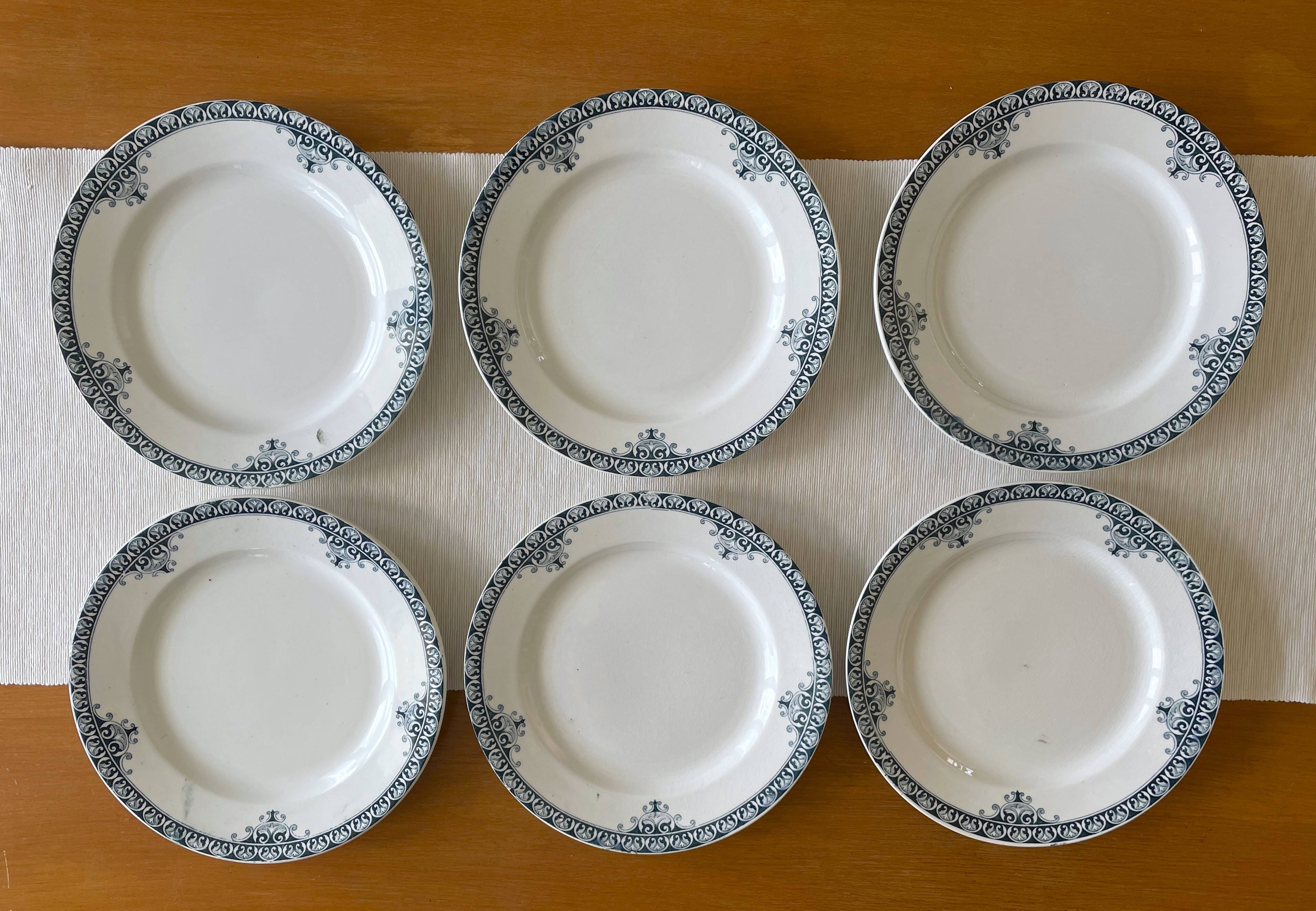 6 antique flat plates in Saint-Amand earthenware (Nord)