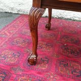 Oval table