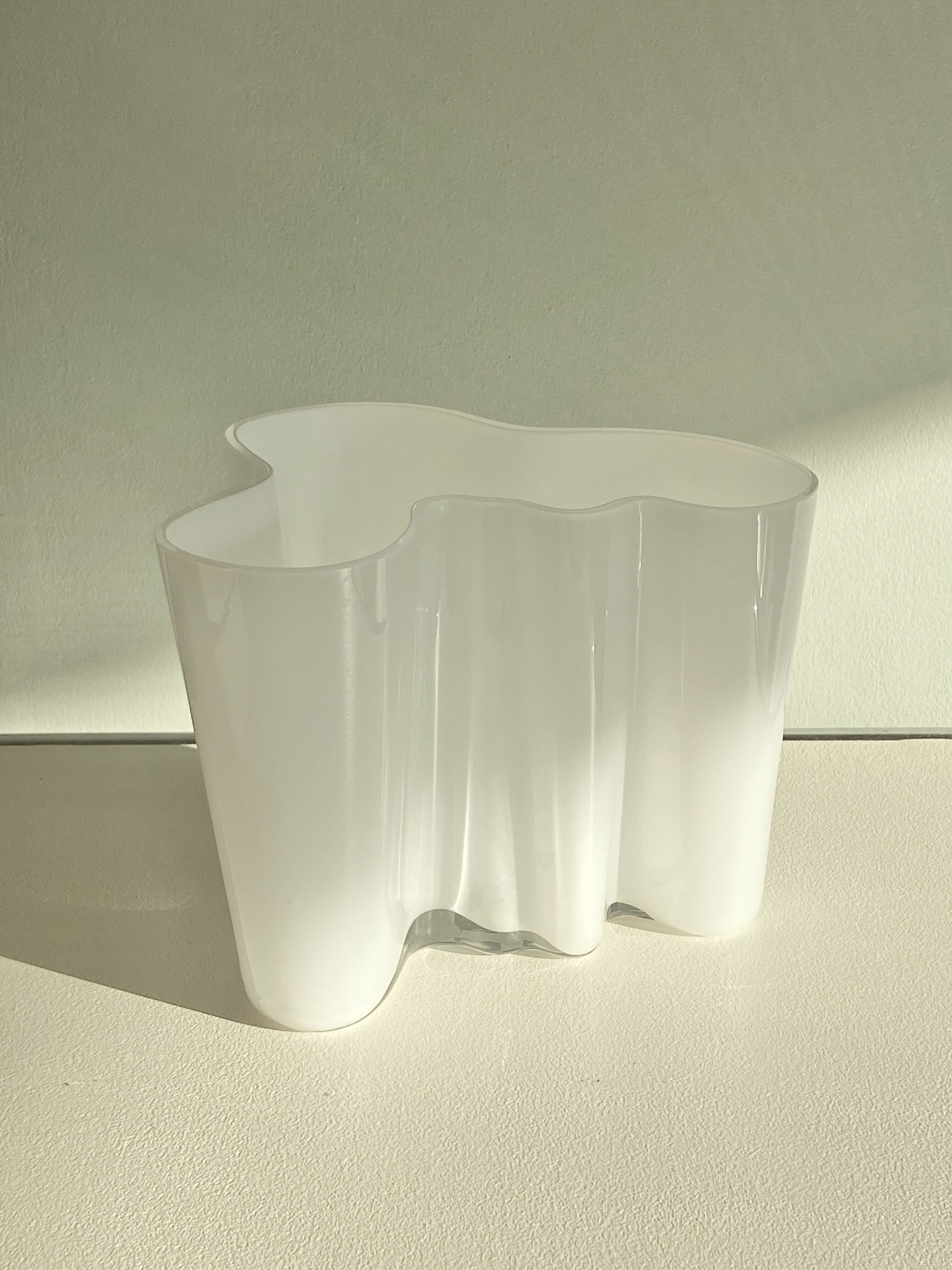 Vintage Hand Signed White 3030 Littala Alvar Aalto Savoy Vase