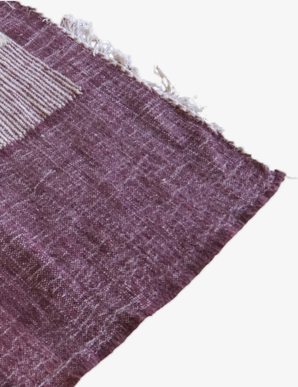 Burgundy Modern Kilim Rug - 246 x 162 cm