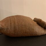 Lampe sac toile de jute avec grains de blé de Didier Goudot, 1980