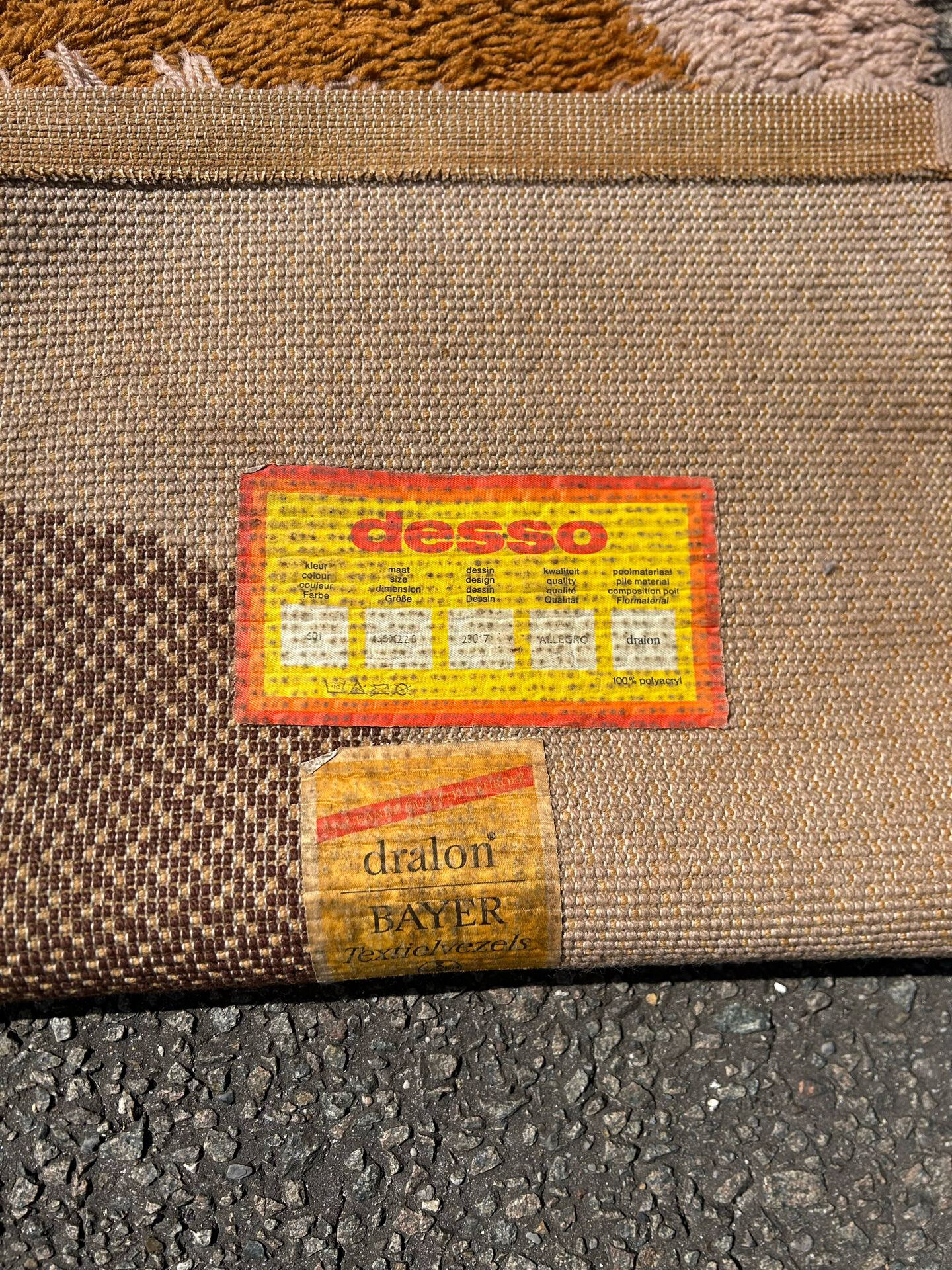 Vintage space age Desso carpet