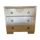 Antique chest of drawers