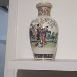 Asaitic vase signed