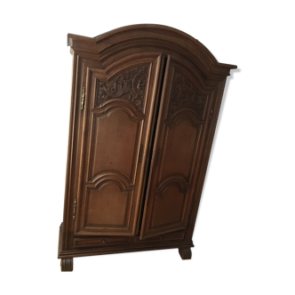 Armoire à chapeau penderie