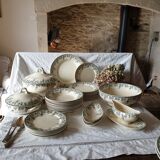 33 pc antique green white transferware dinner service c1900 U&C Sarreguemines France, 10 places