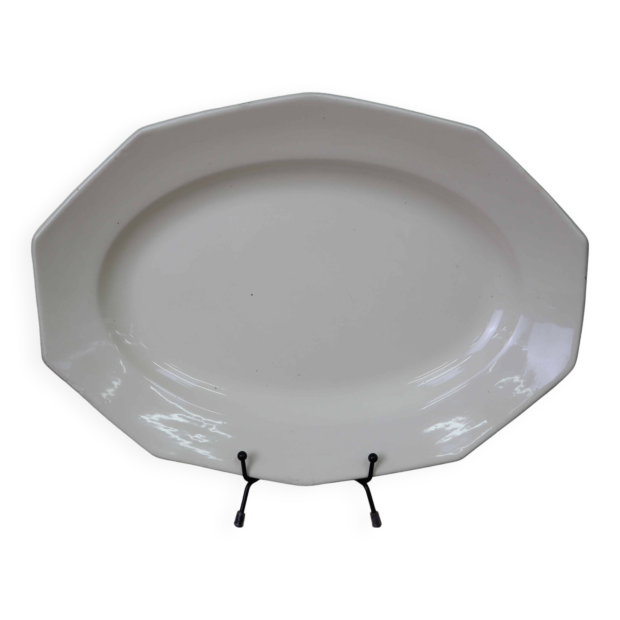 Oval octagonal dish in ecru white earthenware Moulin des Loups