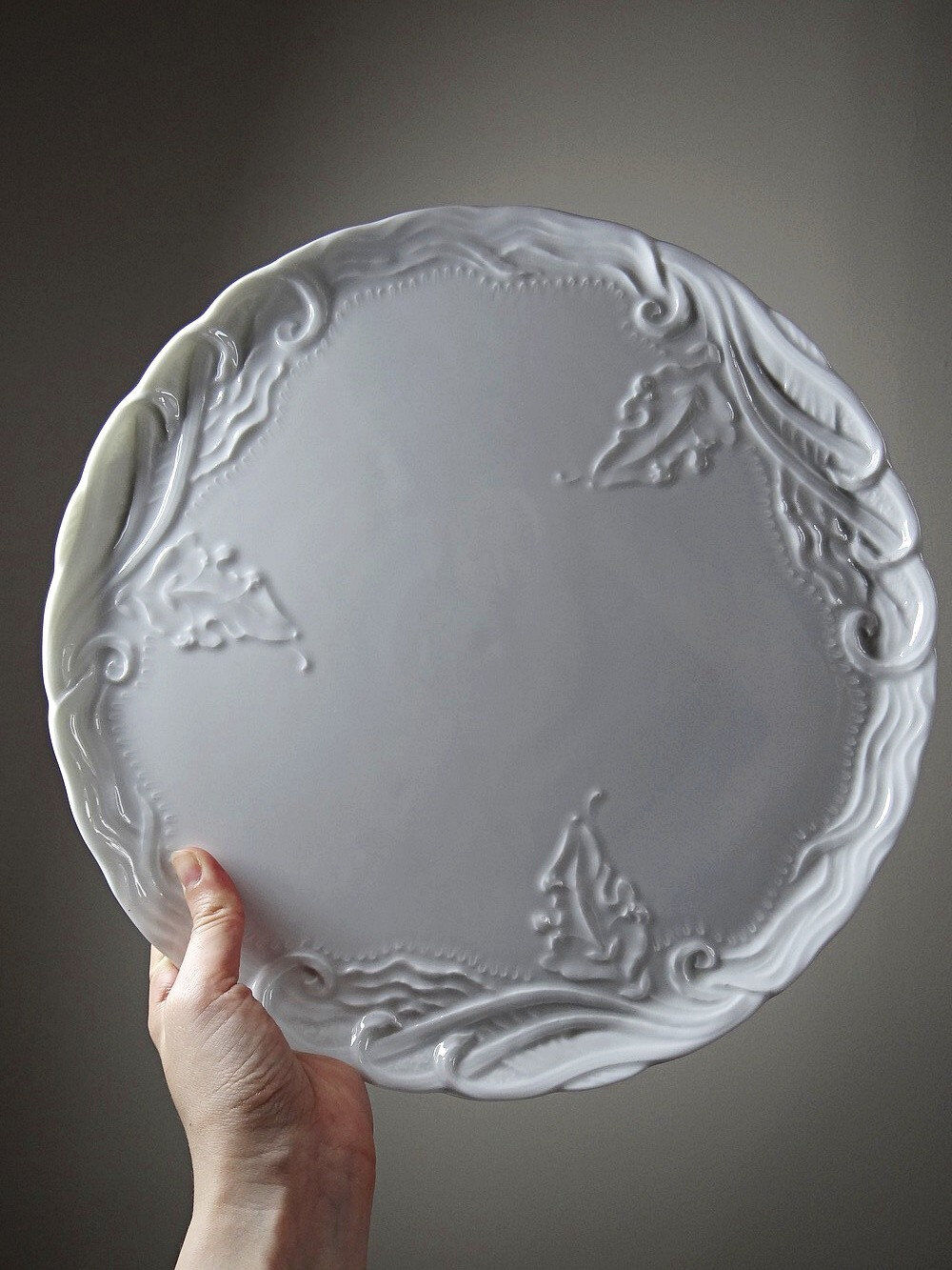 Vintage/antique large pie dish fine white Limoges porcelain.