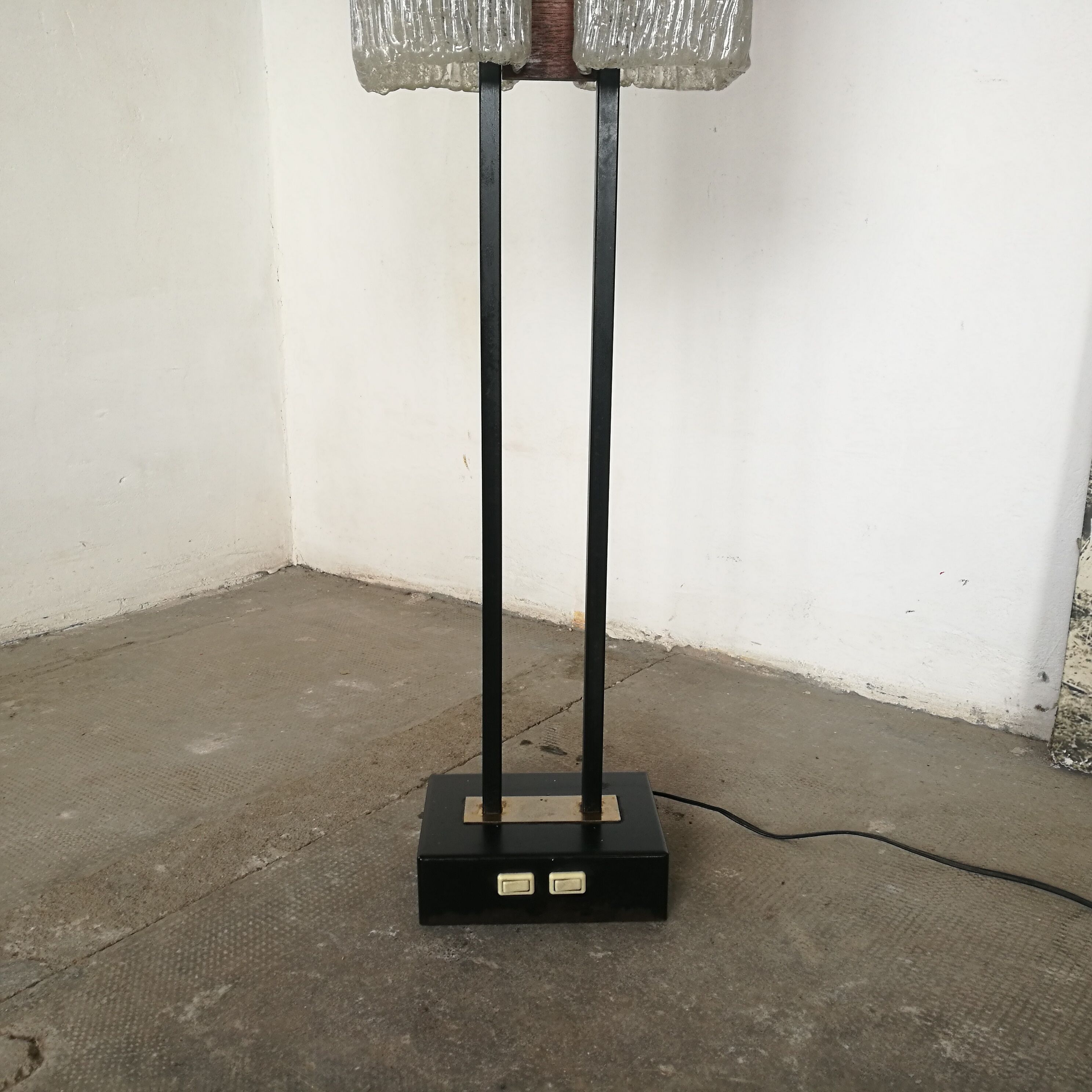 Totem lamp design 1960 Arlus