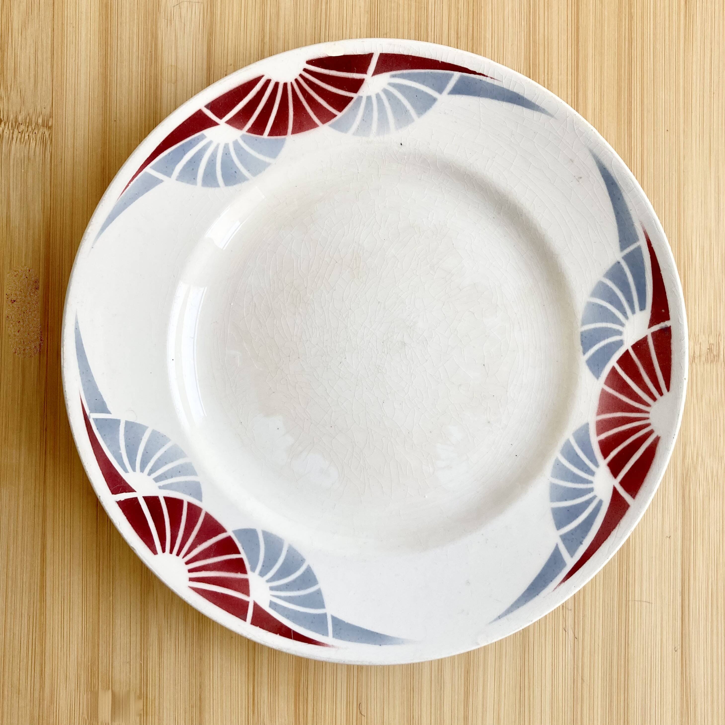 Plate on foot / Art Deco / Moulin des Loups