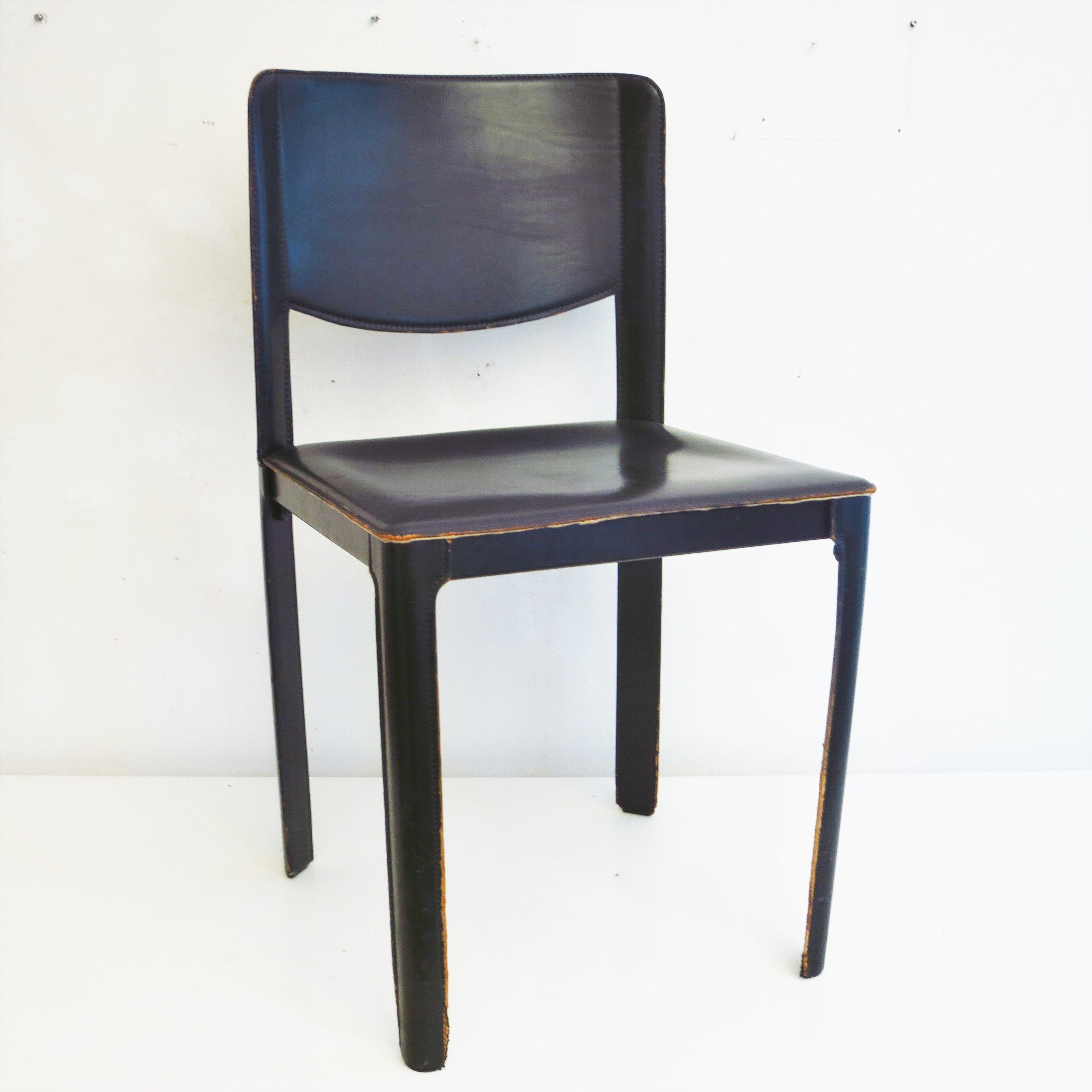 Matteo Grassi leather chair from the 80s