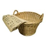 Woven wicker basket