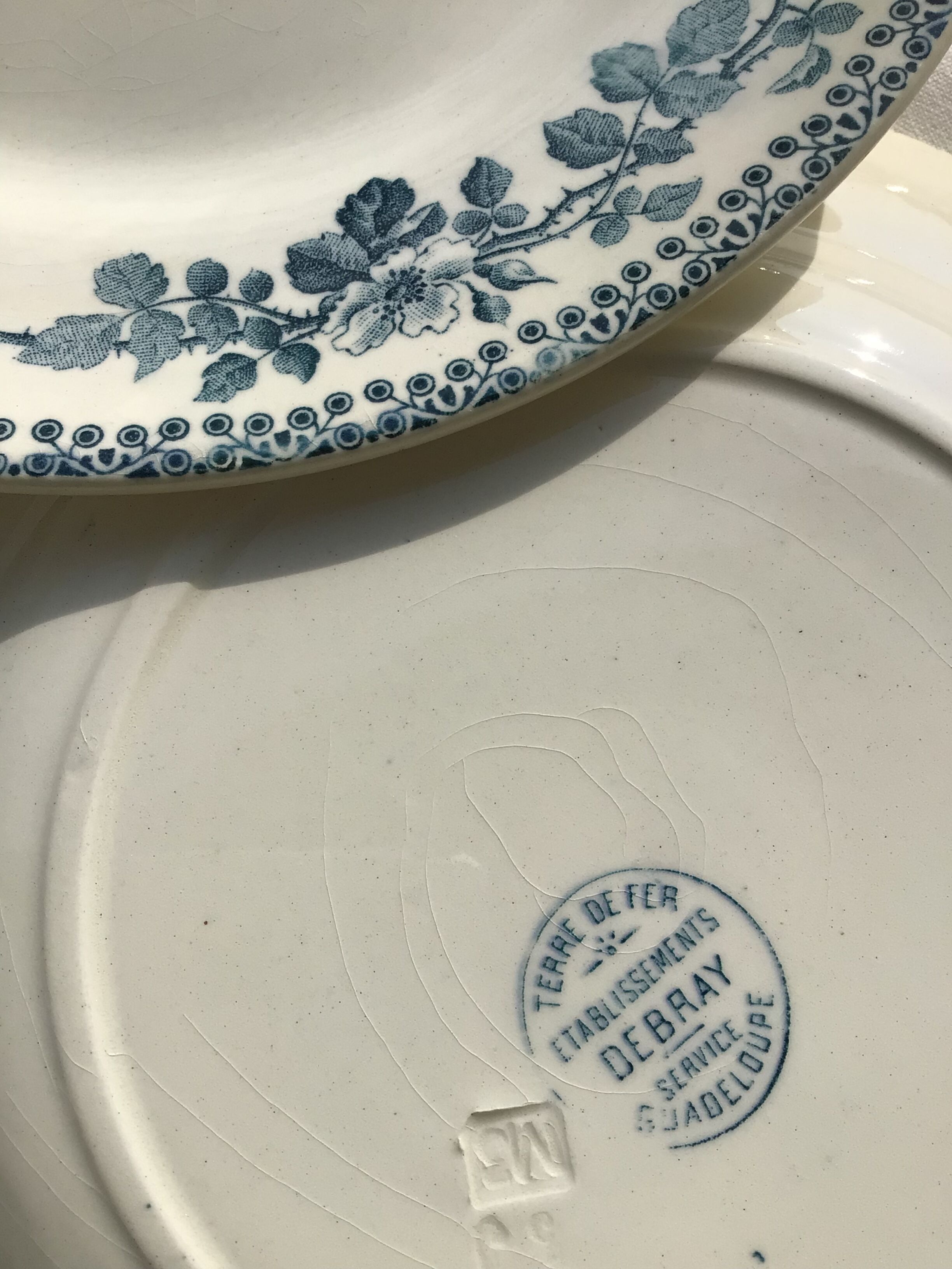 6 Flat plates Terre de Fer model Guadeloupe Debray gray blue