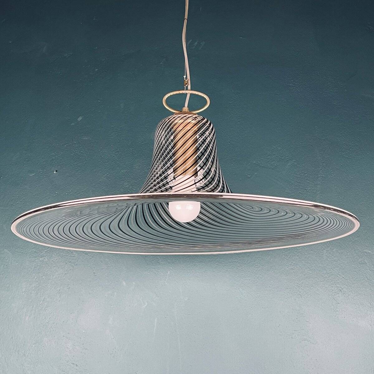 Vintage tourbillon pendant lamp, Murano, Italy, 1970s.