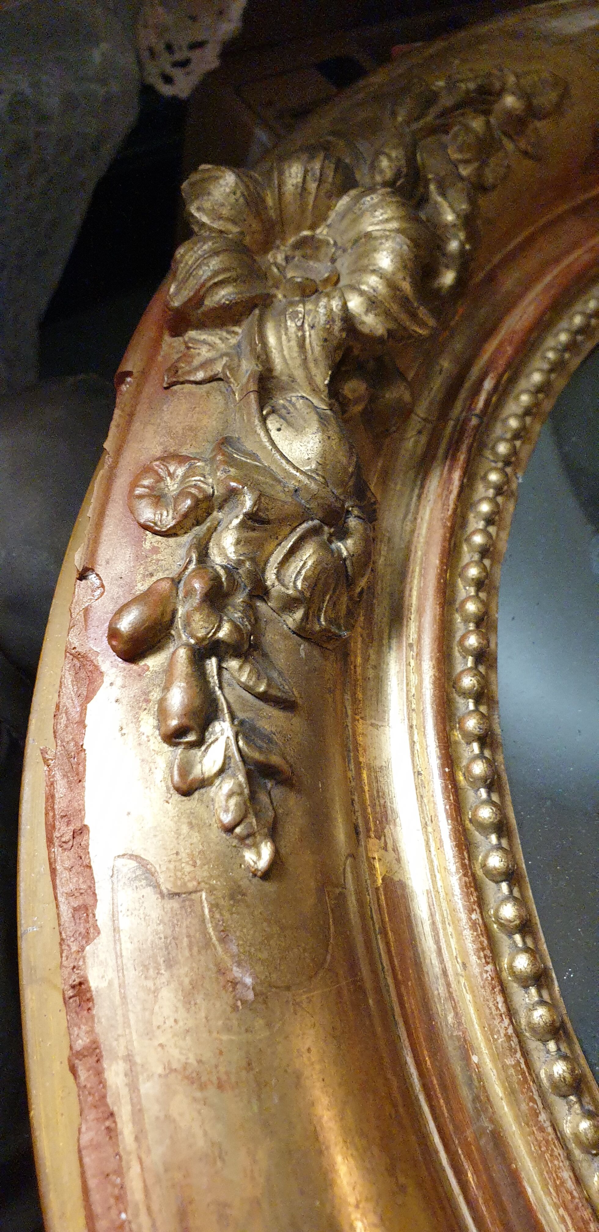 Oval mirror XIXth 43x56cm