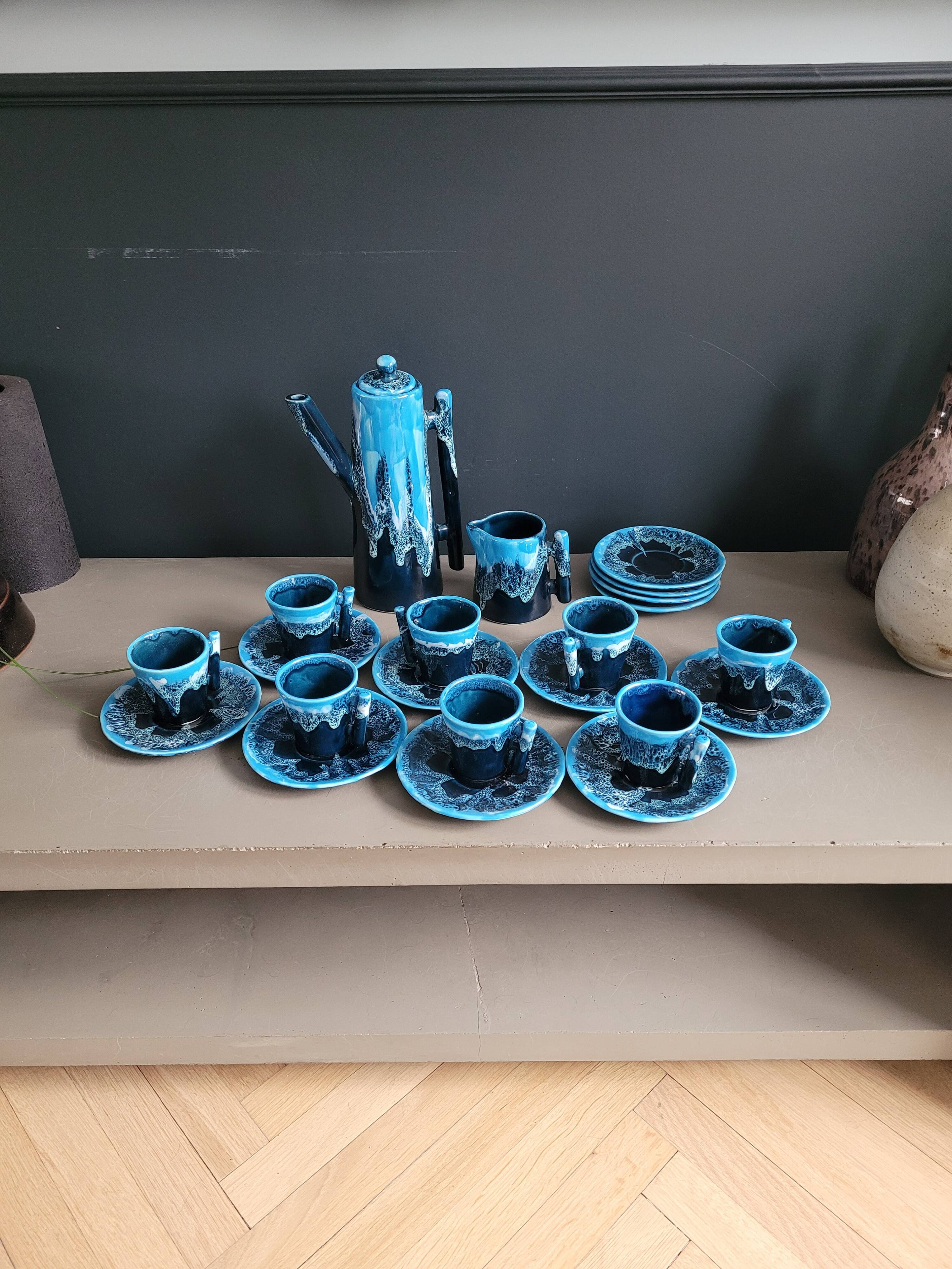Vallauris blue coffee set - 22 pieces
