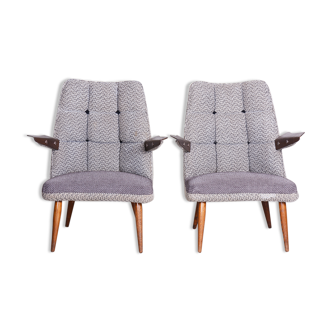 Ensemble de deux fauteuils gris du milieu du siècle fabriqués en Tchéquie des années 1950. État d’origine.