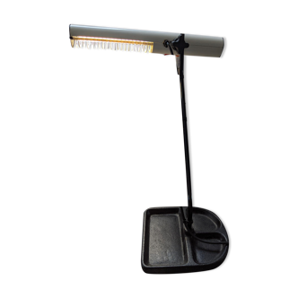 Desk lamp