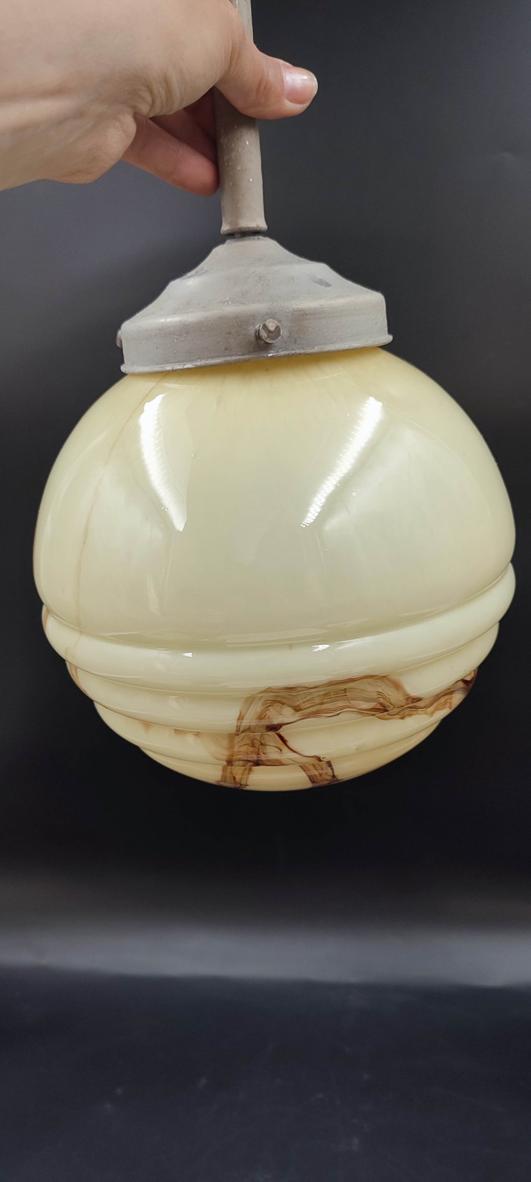Suspension globe verre marbré moucheté art-déco