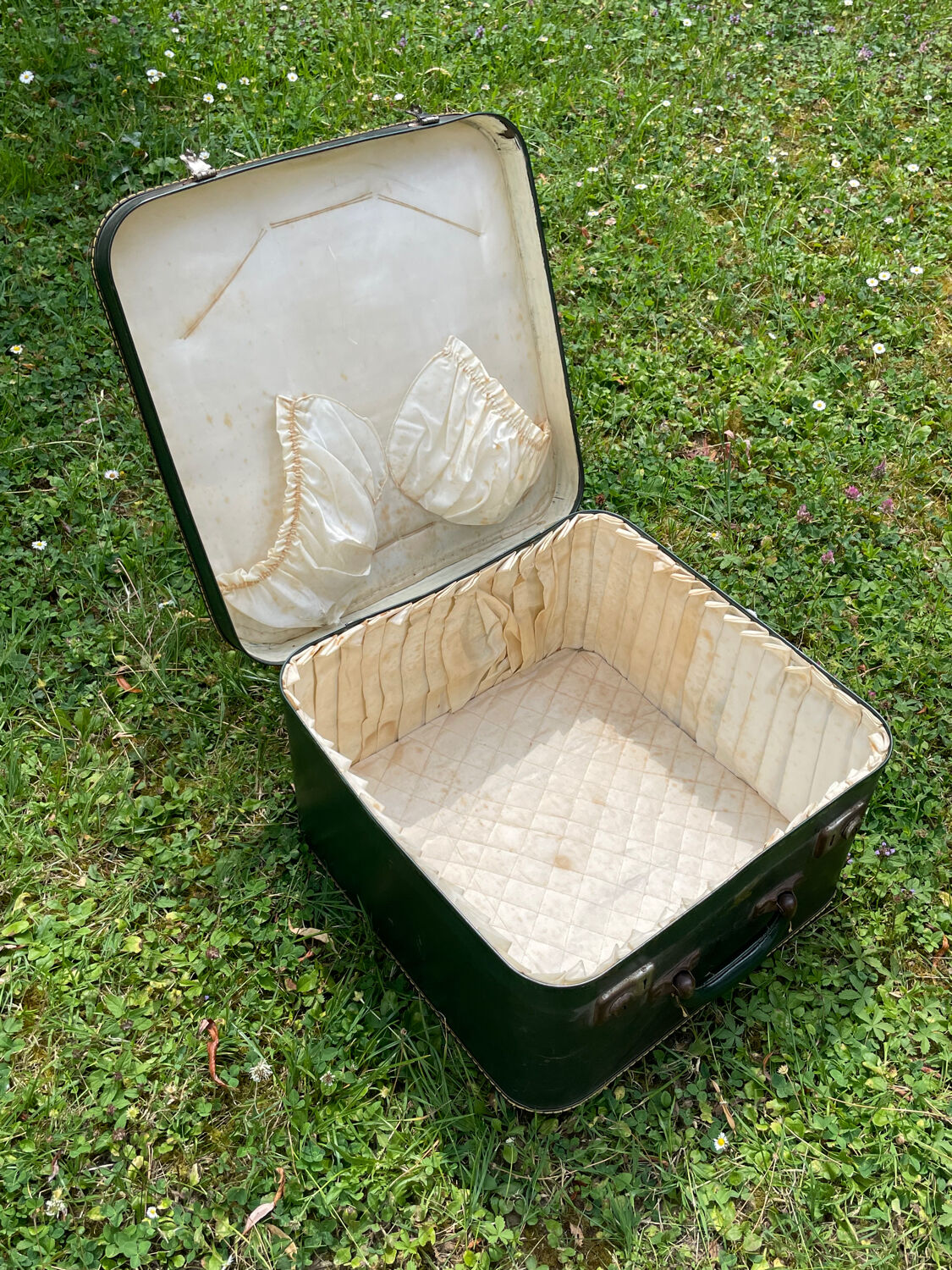 Bottle green suitcase vintage white interior