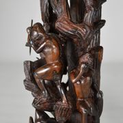 Lampe africaine en ébène sculpté, "Chasseurs, buffle et crocodile"