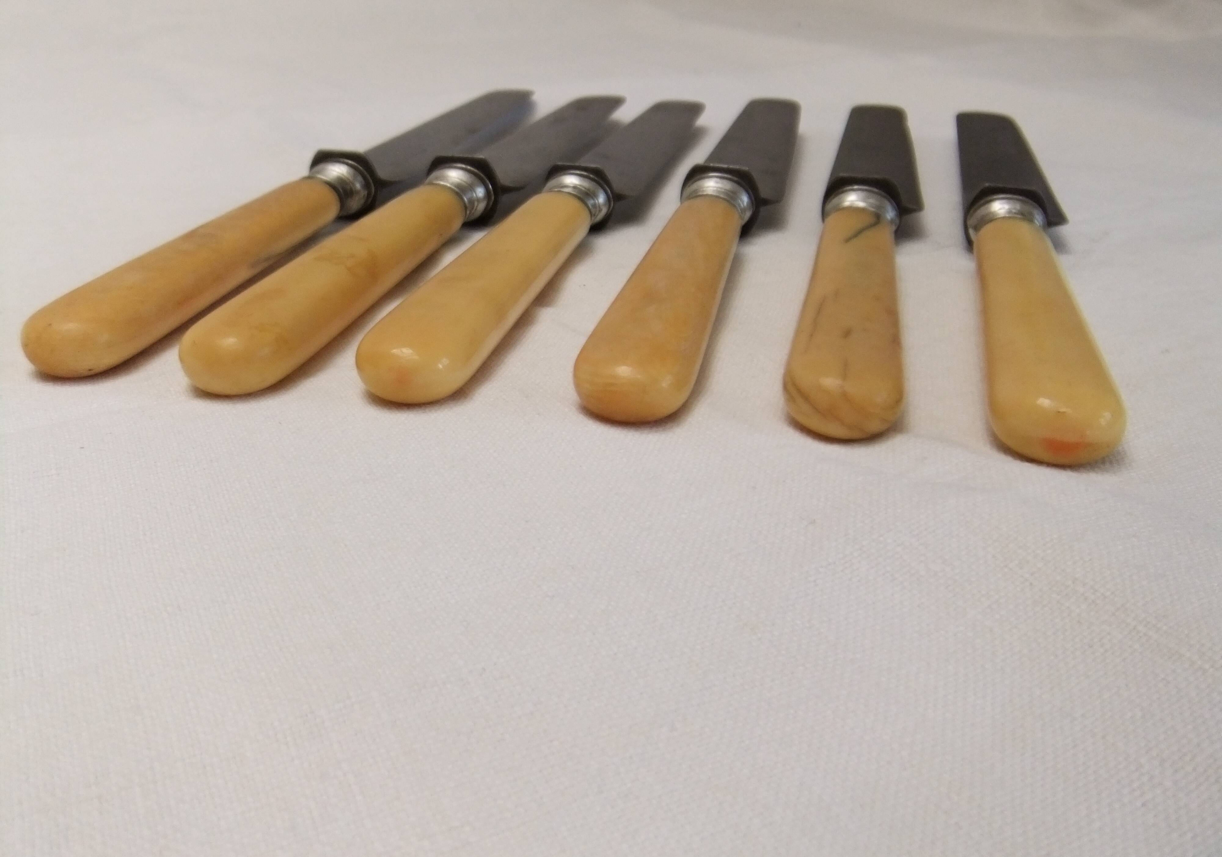 Old cutlery table knives Touron Edme Parisot