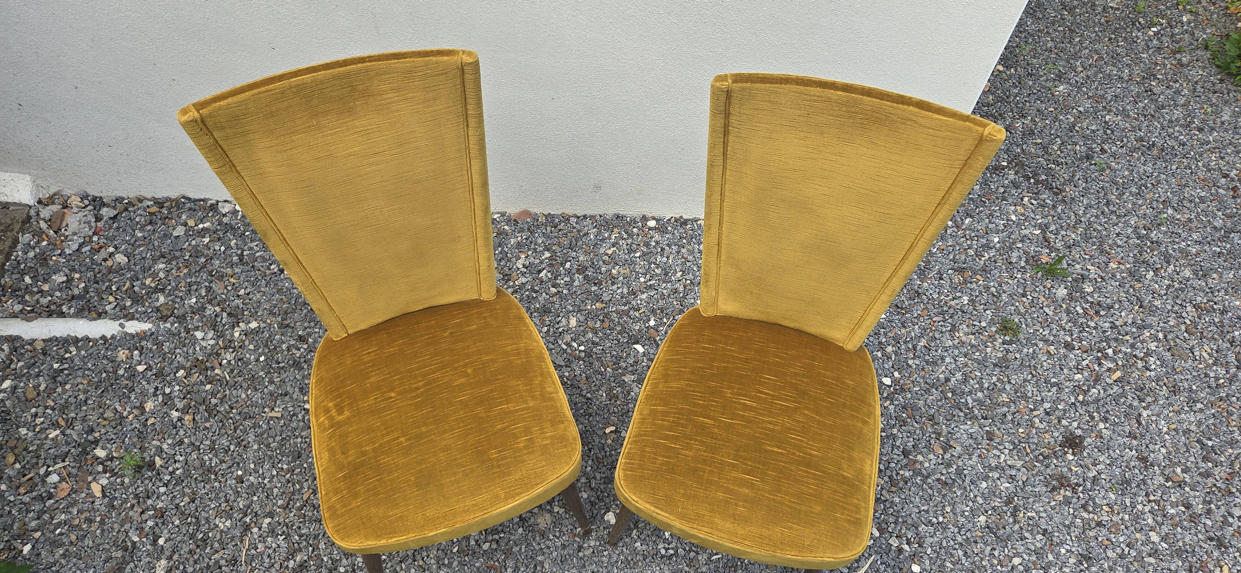 Pair of Mid-Century style chairs