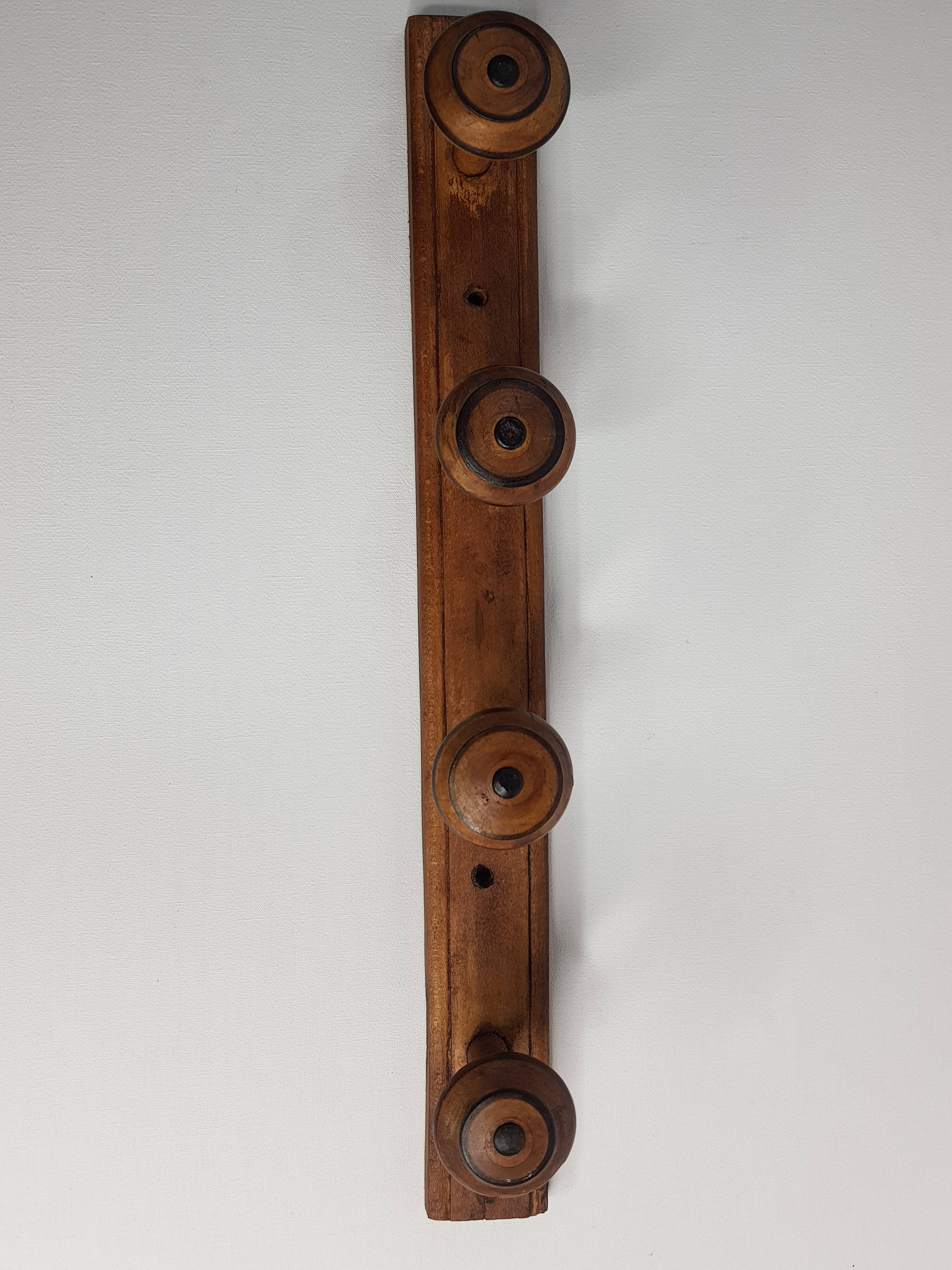 Rustic coat rack to attach to the wall, 4 patères, 52 cm