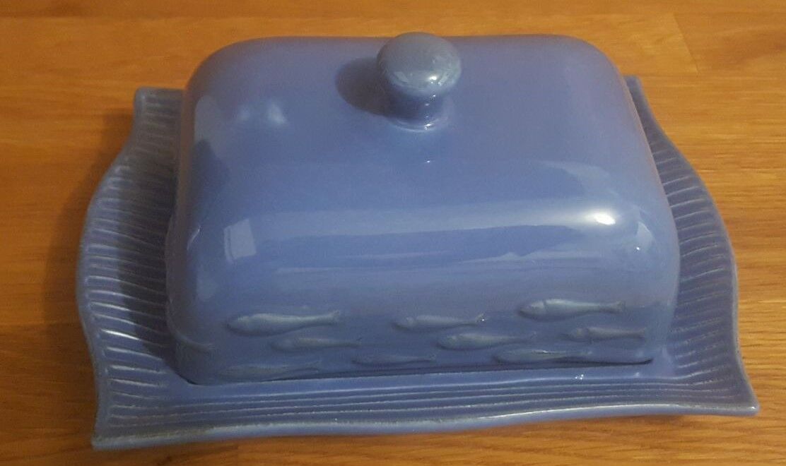 Butter maker in blue ceramic fish pattern