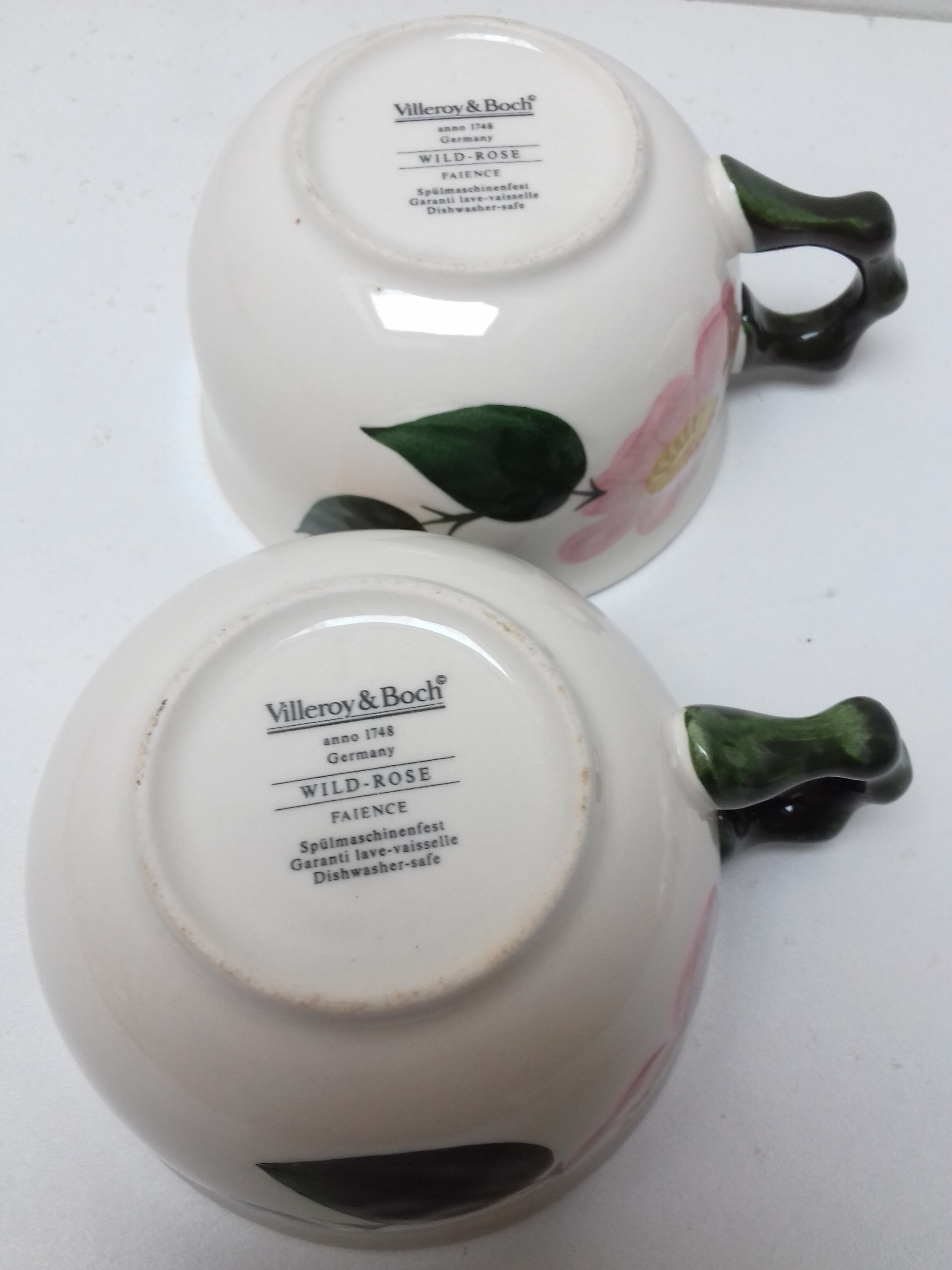 4 tea cups Villeroy & Boch "Wild Rose"