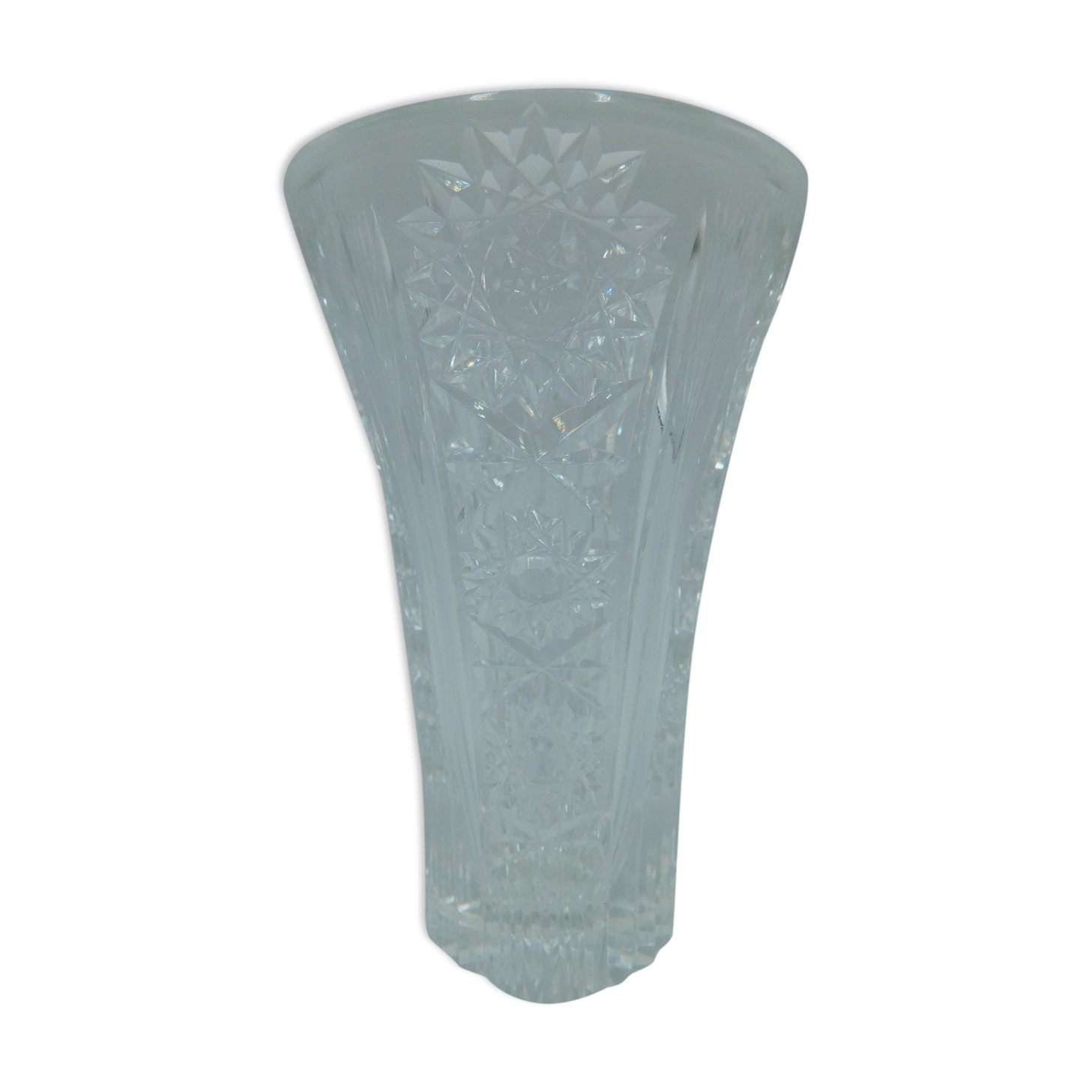 Vintage vase in cut crystal