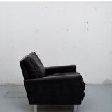 Lounge chairs by George Nelson for Herman Miller