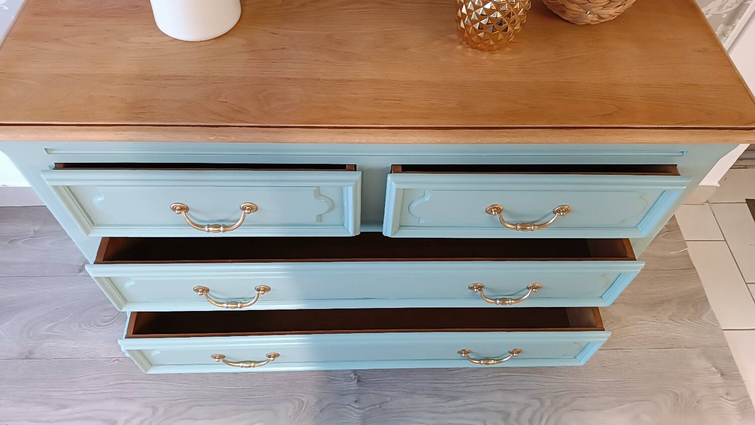 Grande commode en chêne massif