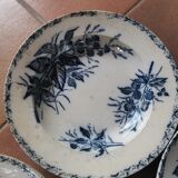 Set of 4 vintage iron earth plates Badonvillier ripe model