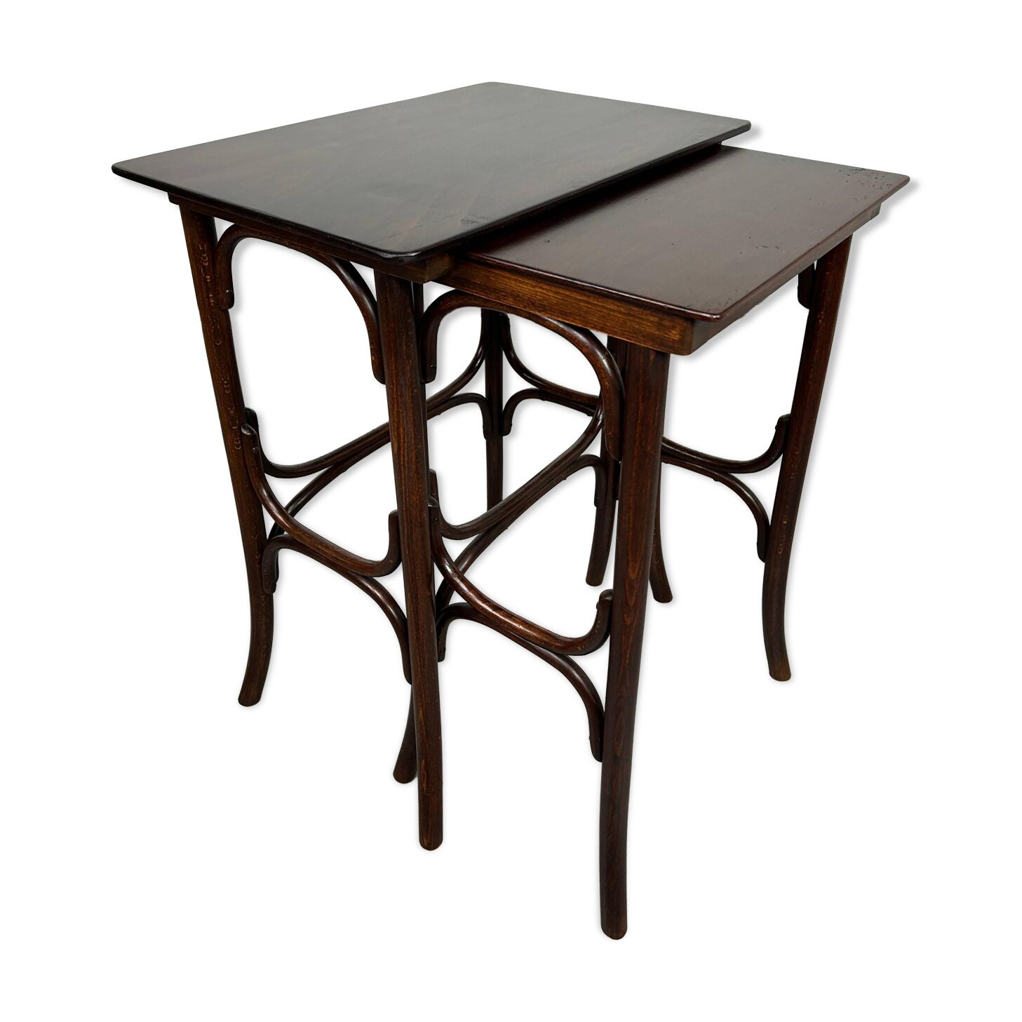 Nest tables Thonet