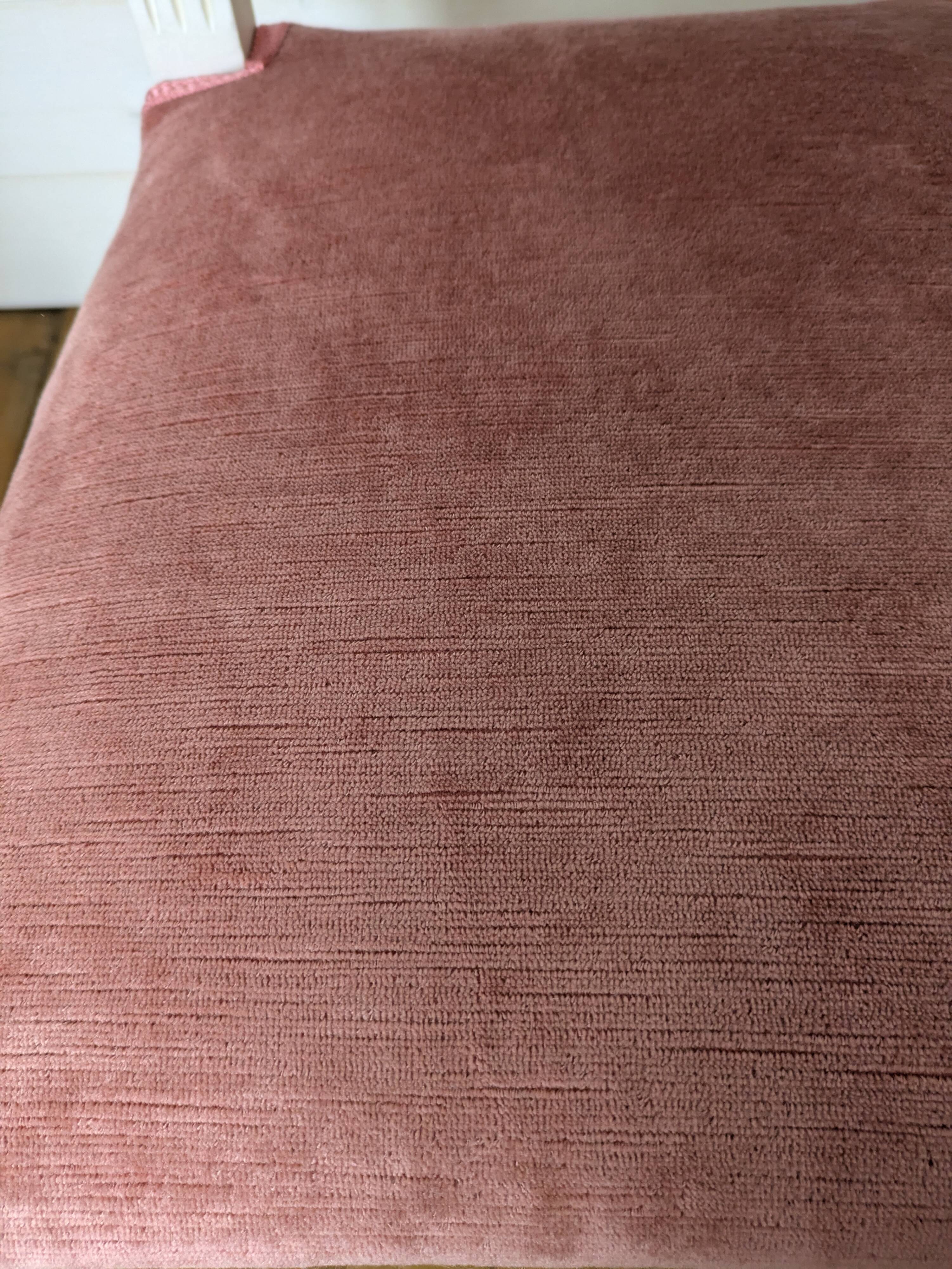 Chaise de style Louis XVI rénovée