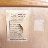 Vintage U-450 display cabinet – Jiroutek for Interier Praha