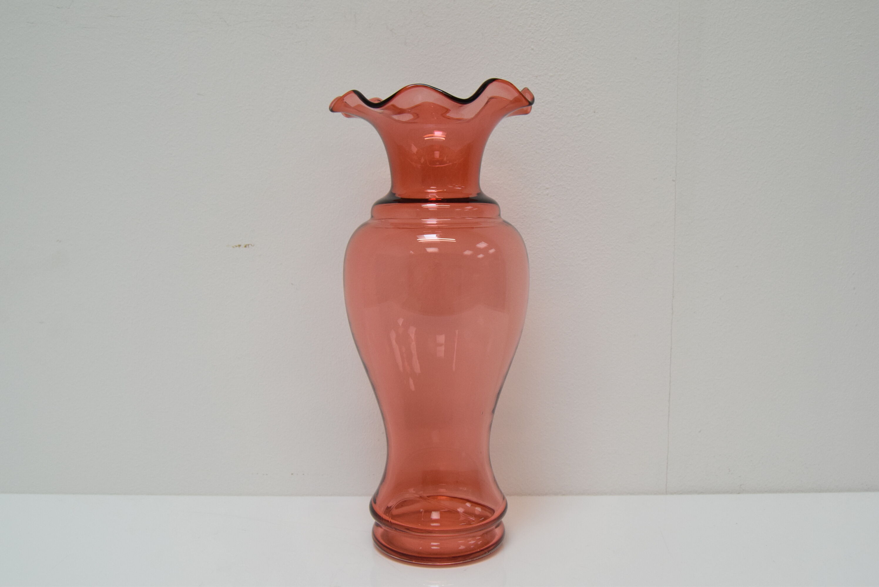 Art Czech glass vase, by Glasswork Novy Bor, 1950s