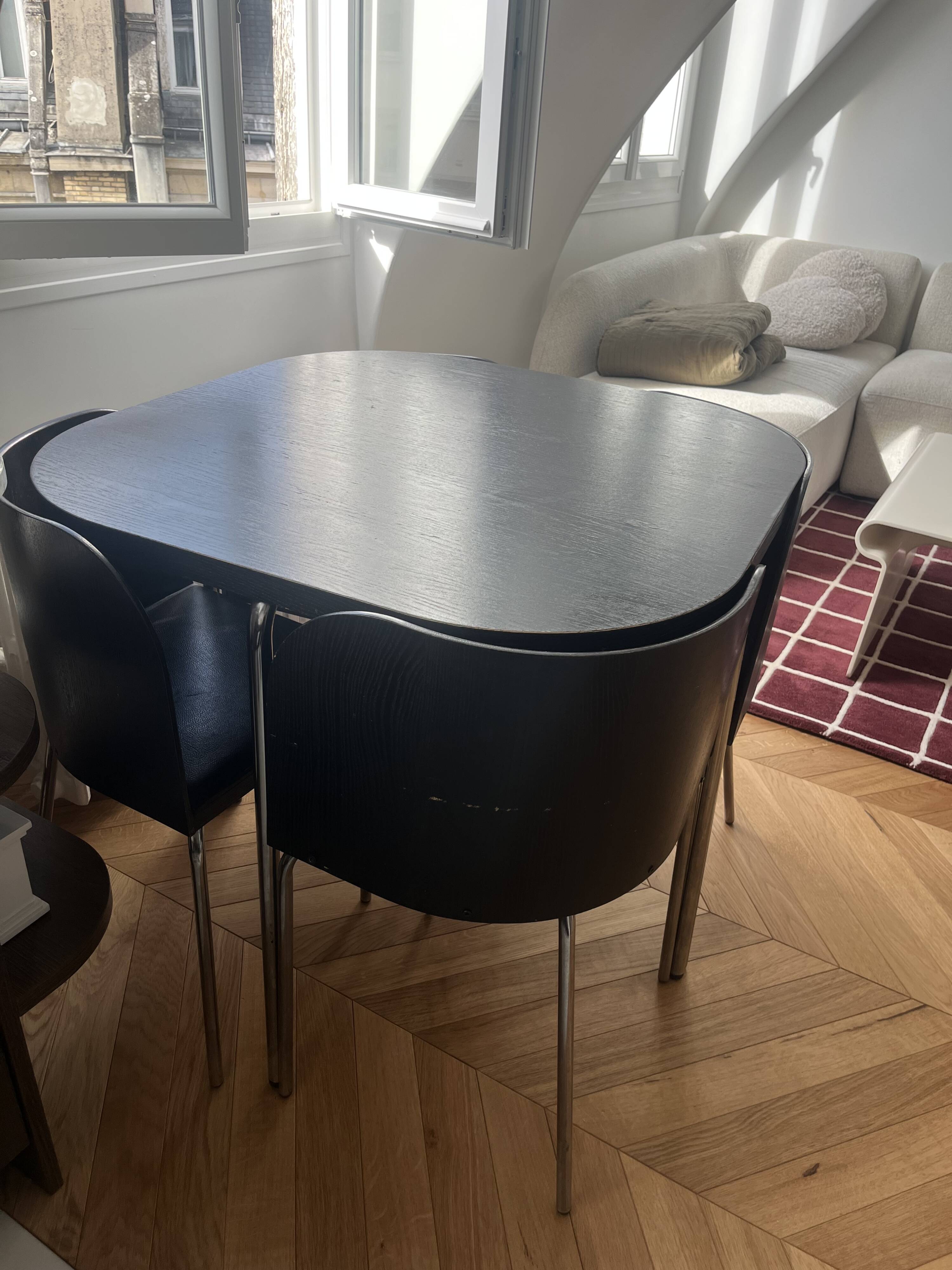 Table and 4 chairs Model "Fusion" by Sandra Kragnert (IKEA)